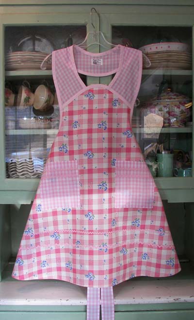  Fashioned Aprons on 1940 Old Fashioned Pink 40 S Apron Women Apron 2085