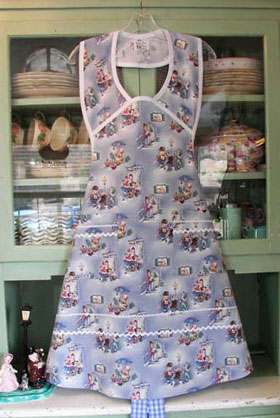 1940 Christmas Caroler Apron