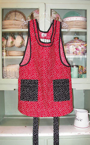 Grandma red polka dot with black polka dot pockets apron