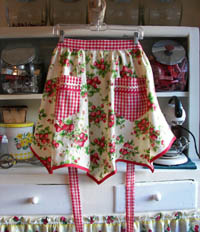 Victory Strawberry Half Apron, click for larger view